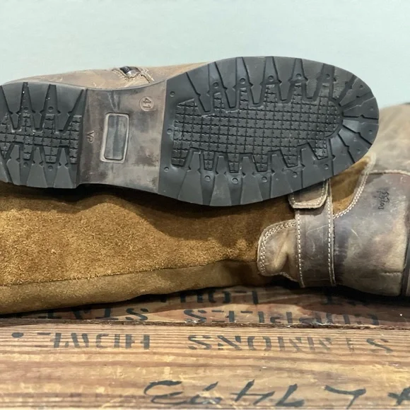 Bos & Co naturally distressed leather riding boots - Picture 7 of 8